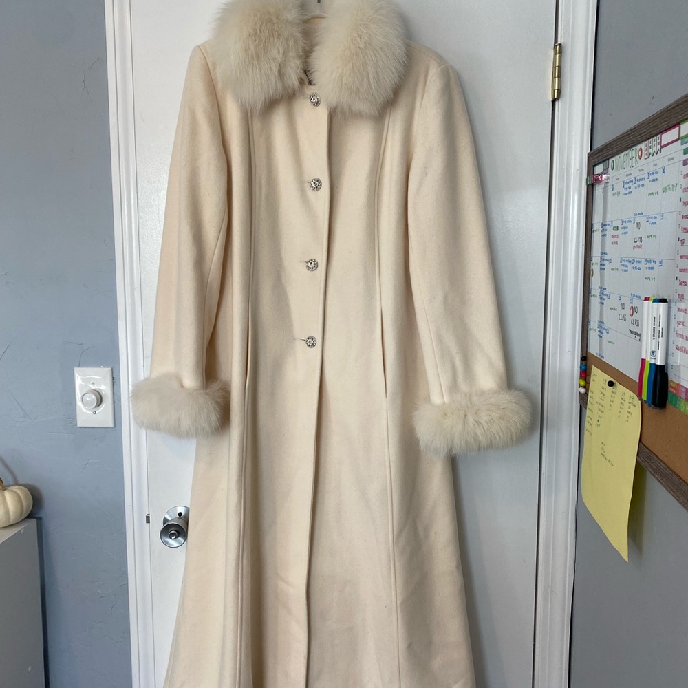 Marvin Richards winter wonderland off- white wool fur coat